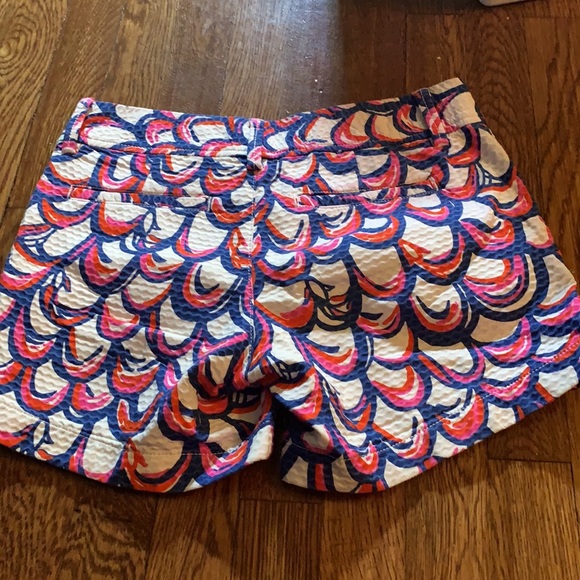 Lily Pulitzer Callahan Short - Picture 4 of 6